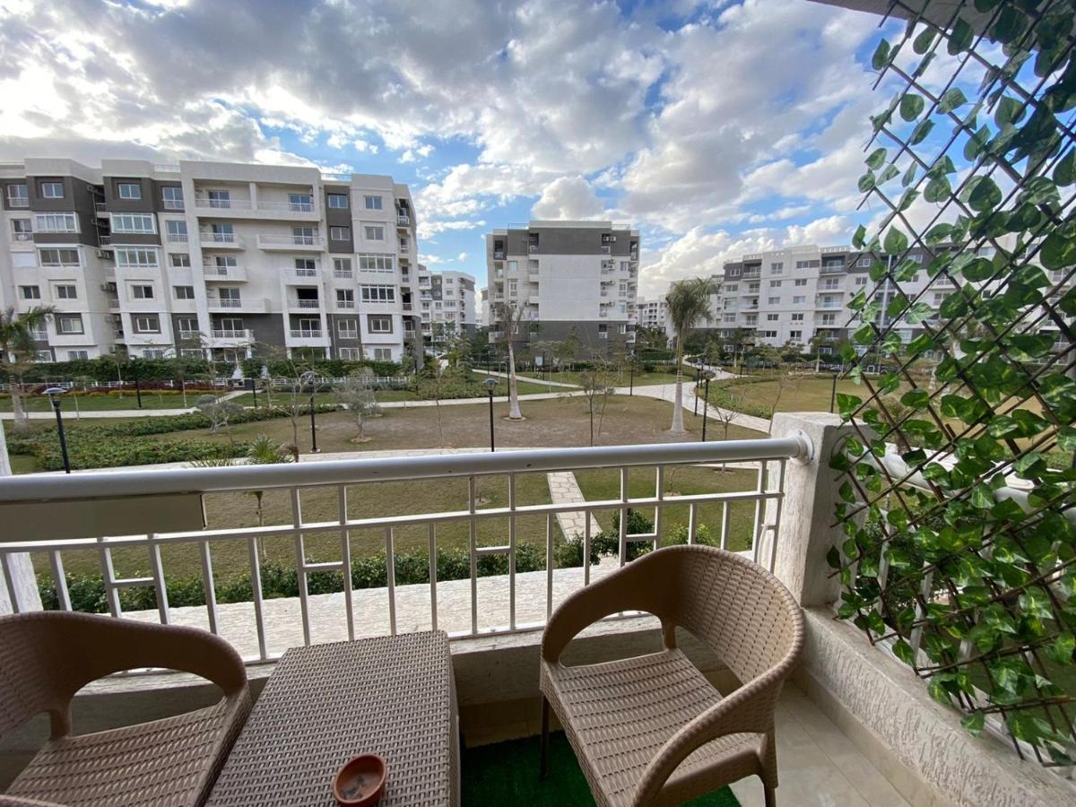 Madinaty Well-Furnished 3- Bedroom Apartment - شقة فندقيه للايجار مدينتي Madinat ash Shuruq Esterno foto